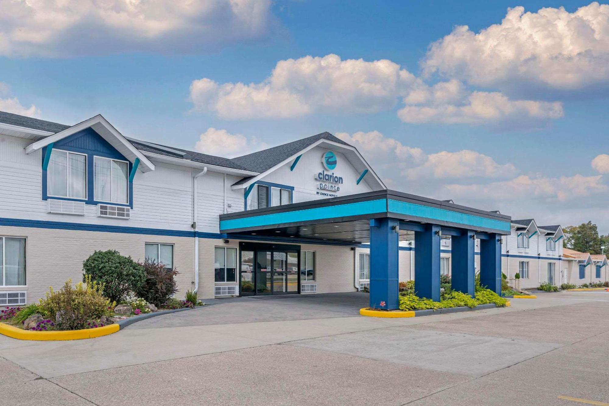 Clarion Pointe Hotel Jasper Exterior foto